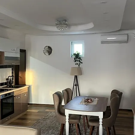 Airport Sky Apartments Lux Belgrad Exterior foto