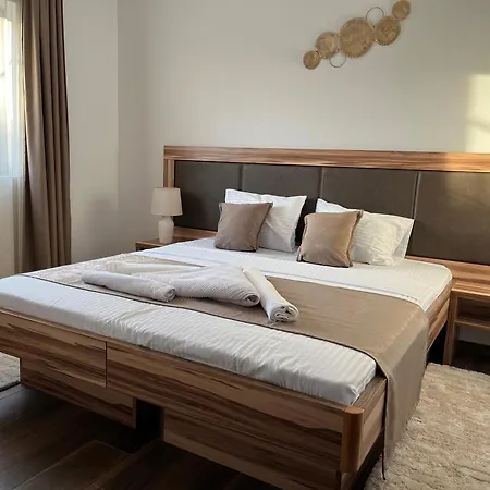 Airport Sky Apartments Lux Belgrad Exterior foto